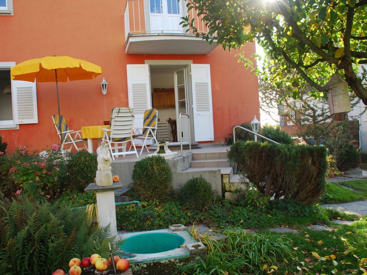 Rotes Haus Ueber Den Weinbergen Apartment Konstanz Exterior photo